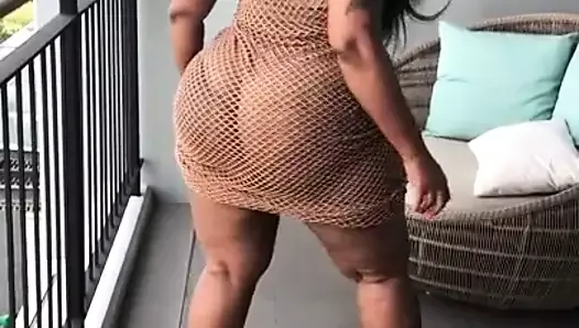 Thick Hoes Porn