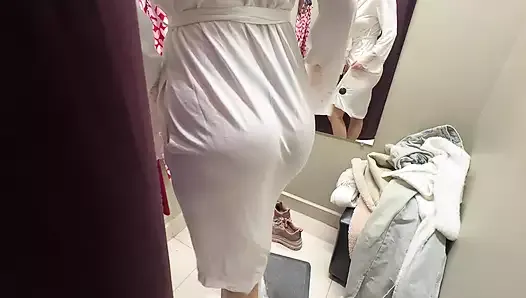 Risky sex of a hot girl in the fitting room with cum in panties