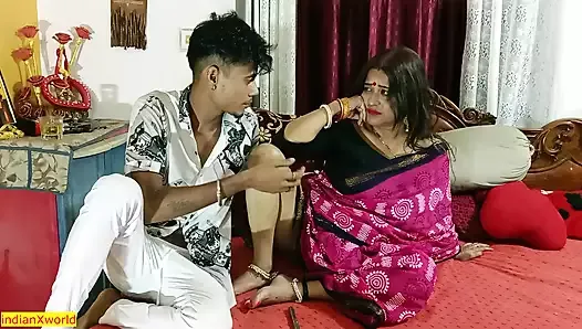 Xxx Hindi Mom Or Bata - Free Desi Mom Porn Videos | xHamster