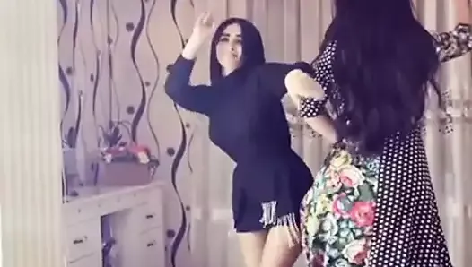 Азербайджан девушки занимается с сексом | Смотреть порно на Моболто!