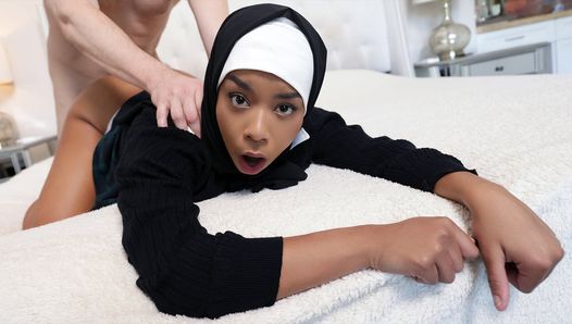 Conservative Teen Freya Kennedy Gets Sex Lesson From Horny Step Uncle After Class - Hijab Hookup