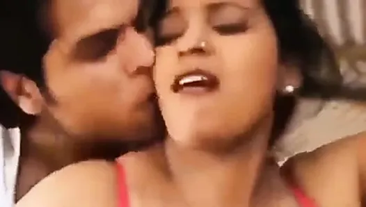 Bhojpuri Sex Old - Bhojpuri Bhabhi Kissing Videos | xHamster
