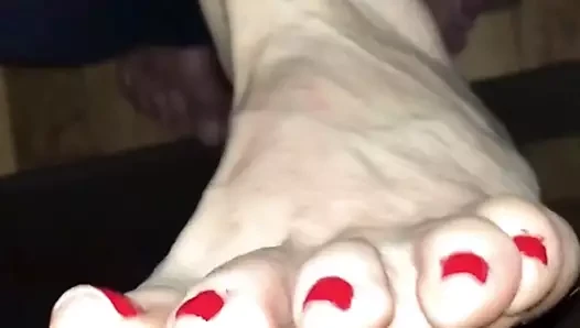 Cum On Wifes Feet