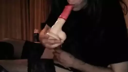 Shemale Smoking Masturbate Videos