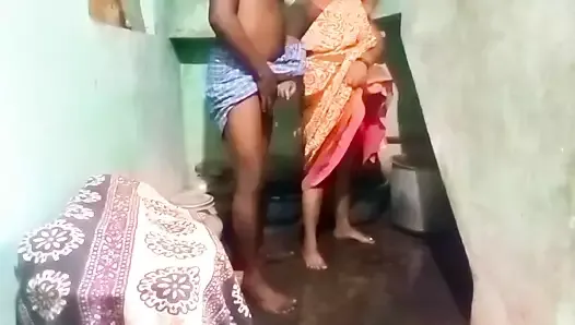 Village Aunty Bathroom Sex - Priyanka aunty bathroom sex at home | xHamster